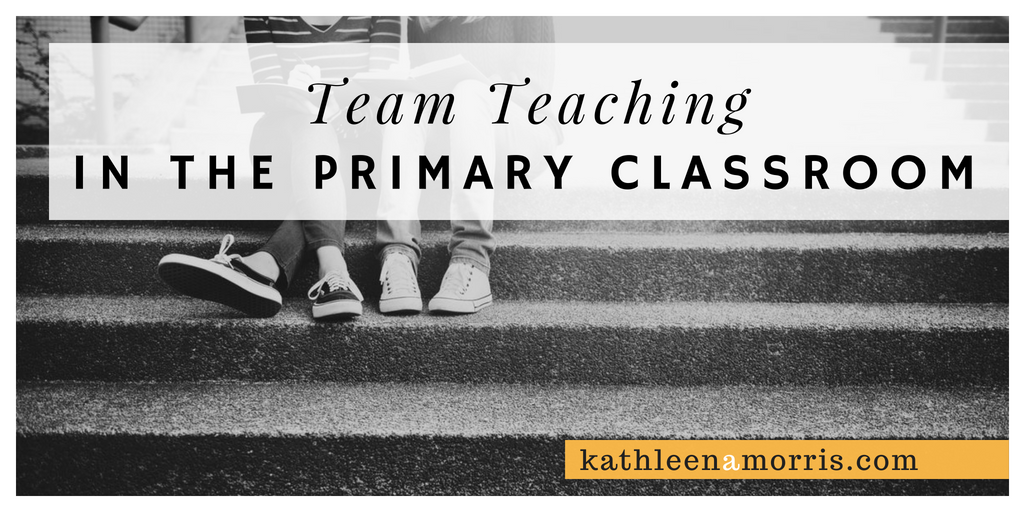 A detailed description of how two primary school teachers team teach in a large open classroom. There are many benefits of team teaching in primary schools. 2018 update included! Kathleen Morris Primary Tech